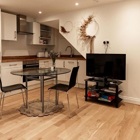 Amber Apartment อ็อกซ์ฟอร์ด ภายนอก รูปภาพ
