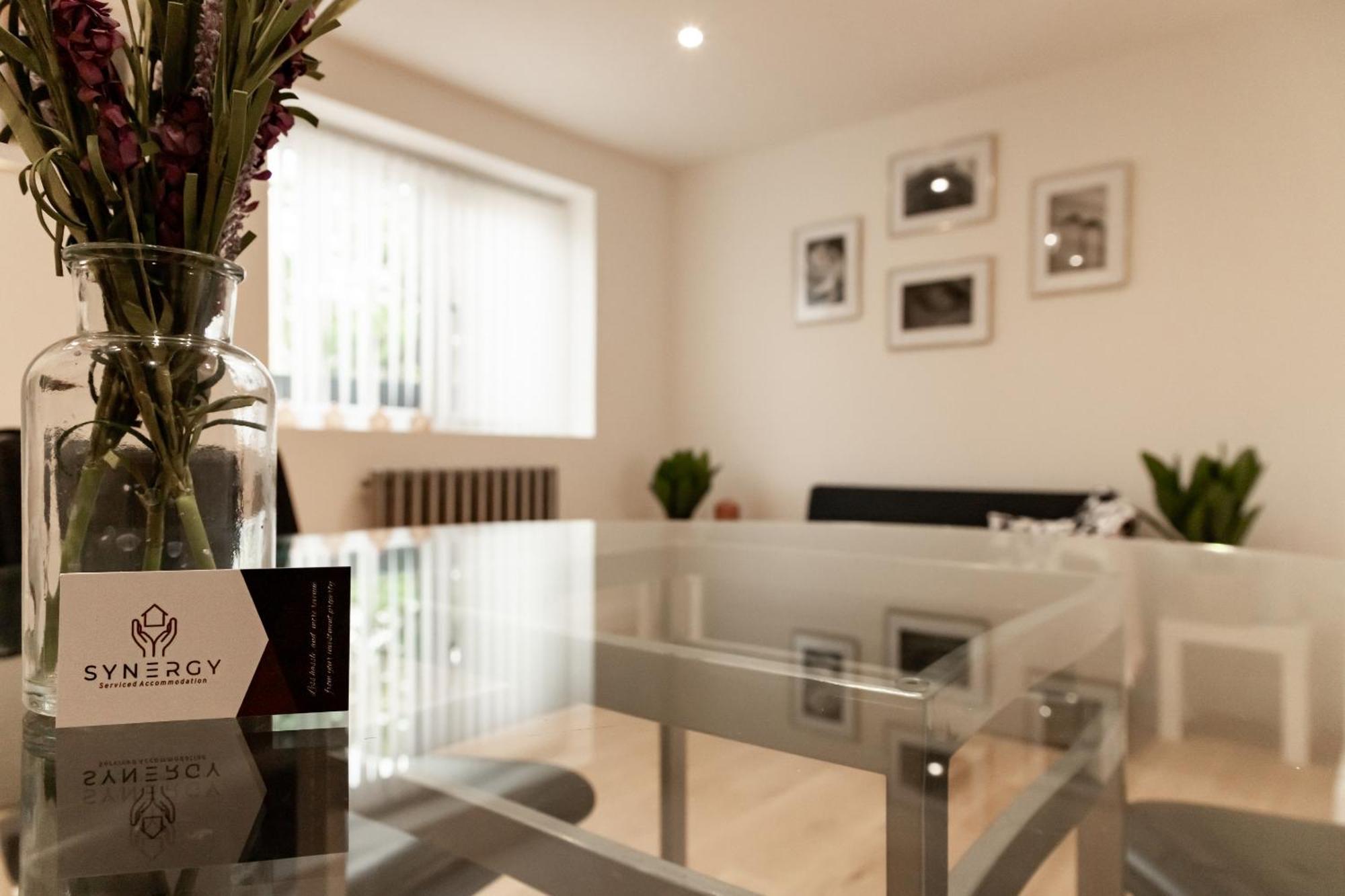 Amber Apartment อ็อกซ์ฟอร์ด ภายนอก รูปภาพ